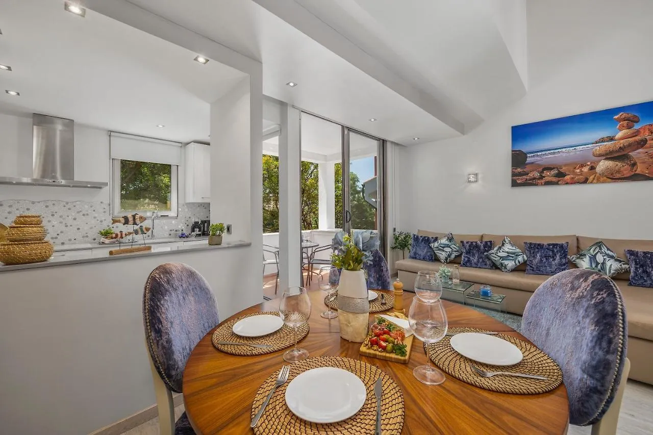 Renovated Vilamoura Penthouse Near Marina & Beach Apartment