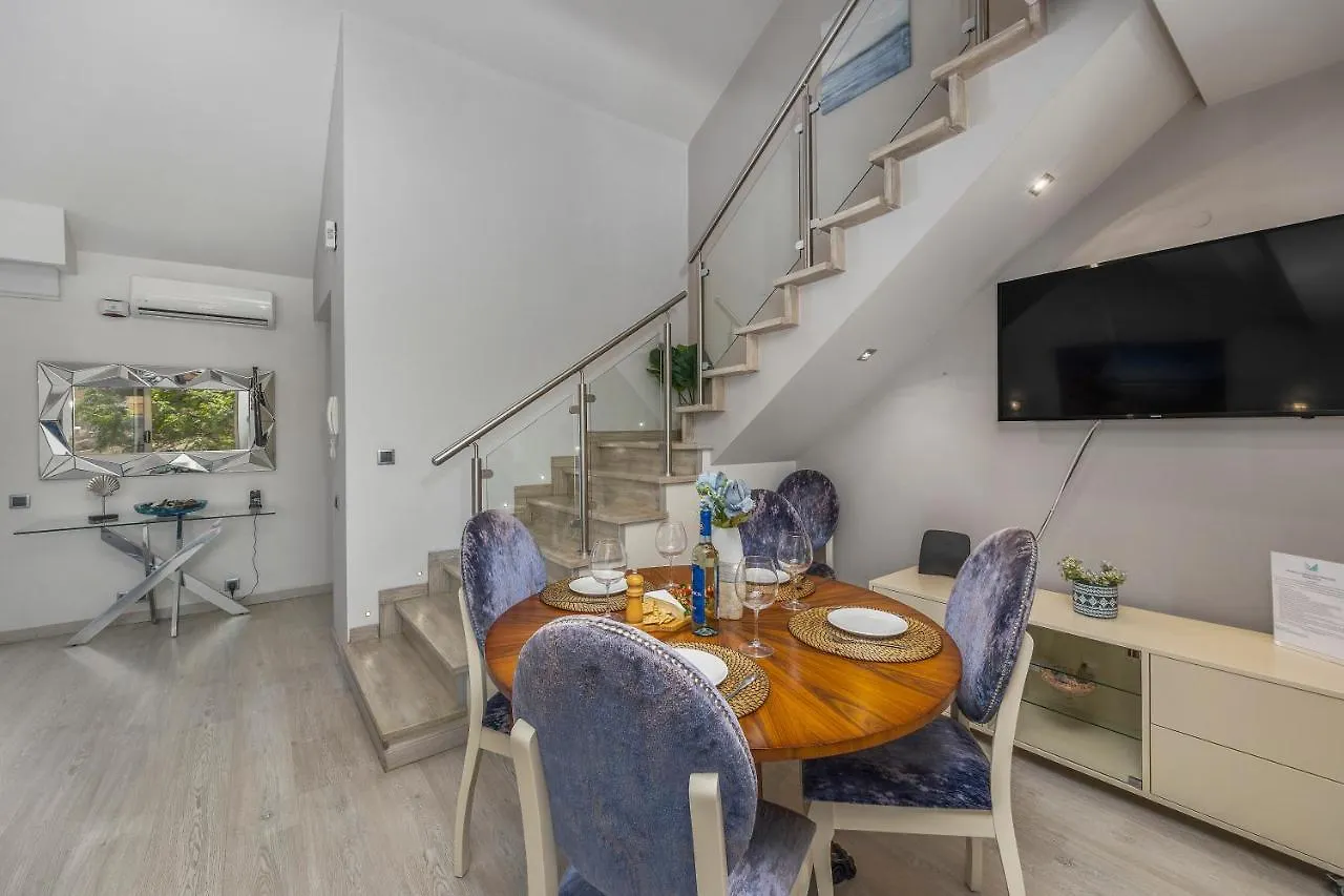 Apartment Renovated Vilamoura Penthouse Near Marina & Beach
